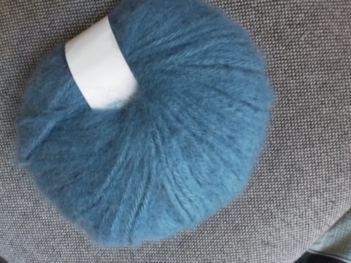 Filatura Lanarota ALPACA CLOUD, Color 17, Blue, 78% Alpaca 22% Acrylic 109 yds - Bild 3 von 5
