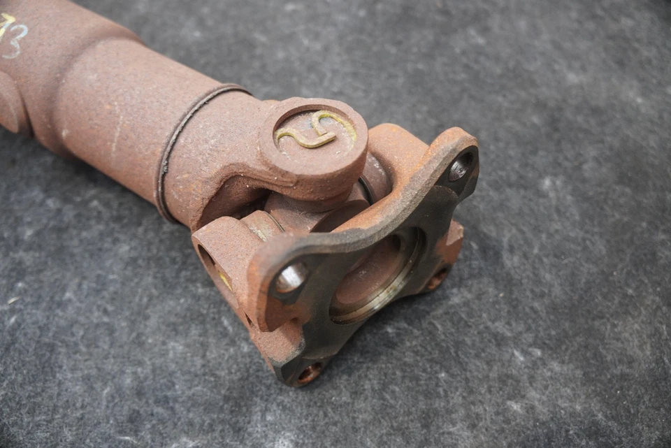 Eje de transmisión de hélice trasero 5,2 L FR3Z4R602AA FR3V-4K145-AB OEM Ford Mustang 2015-17 Foto 2 de 4