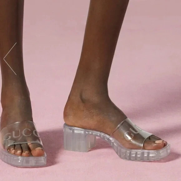 GUCCI クリアサンダル　37 ラバーサンダル NEW GUCCI Clear Logo Block Heel Platform Slide 37 Sandals 7