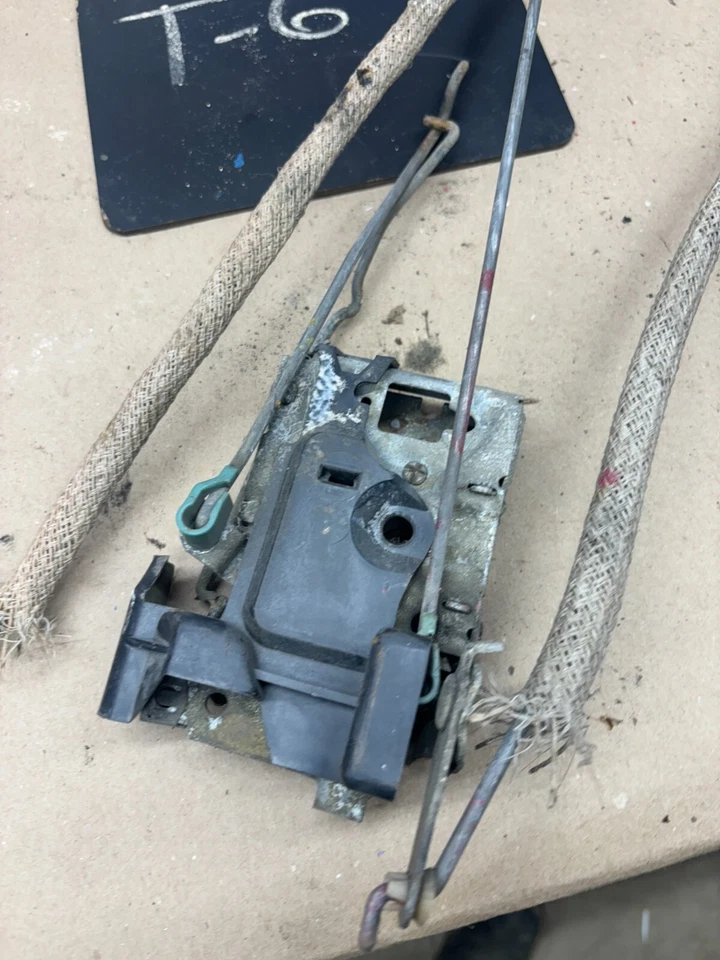 Ford Mustang Capri 1980 1981 1982 1986 pestillos de puerta mecanismo par de conjuntos de acoplamiento Foto 4 de 4