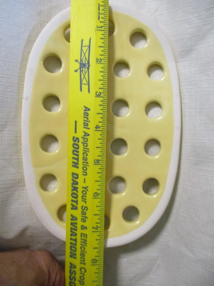 Florero Rana Florero Solo Tapa Cerámica Amarilla Southern Living at Home Organizarlo Fácil Foto 3 de 4