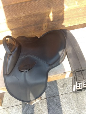 Wintec Kinder Jugend Reitkissen Sattel  Pony schwarz 