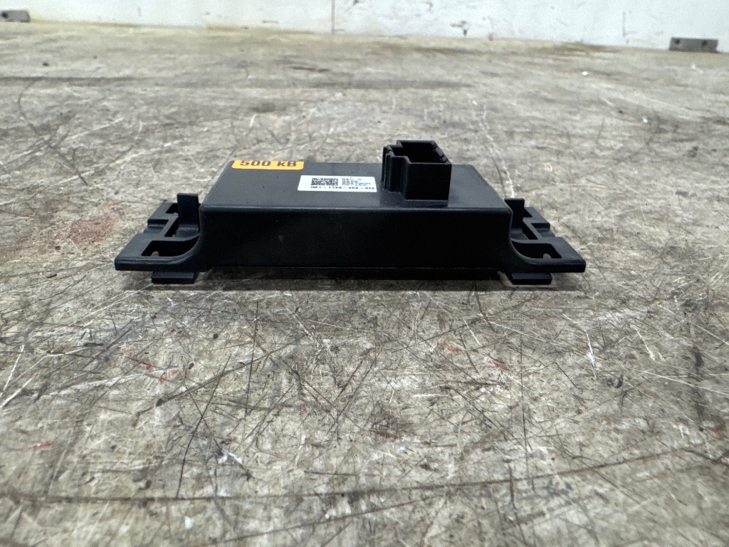 Kenworth Paccar Master Switch Control Module Q21-1136-002-003 From
