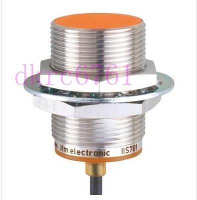Original IFM Proximity switch IIS700 *tn