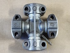 GENTLY USED SHAFTMASTER 621192 Universal Joint – Parts & Components