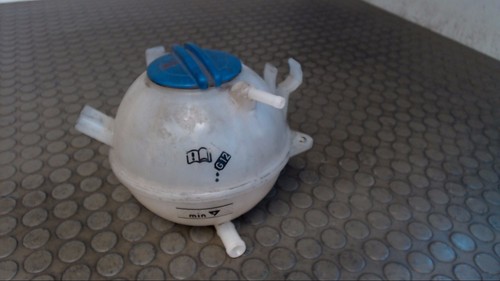 Ausgleichsbehälter Audi A3 2.0 TDI Sportback DPF 8P 1K0121407A 12 Monate