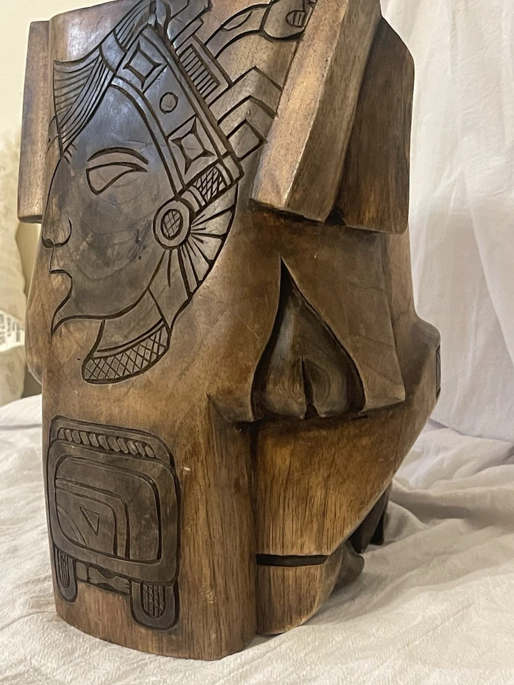 2 Pieces Of Carved Art In One Wood Sculpture , Signed By The Artist MARTIN . - Imagem 3 de 4