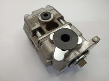 New Genuine Hydraulic Pump For Kubota B2320hsd