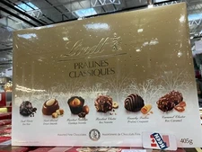 Lindt Pralines Classiques Assorted Fines Chocolates, 405 g Gift Box, Exp:2026AL