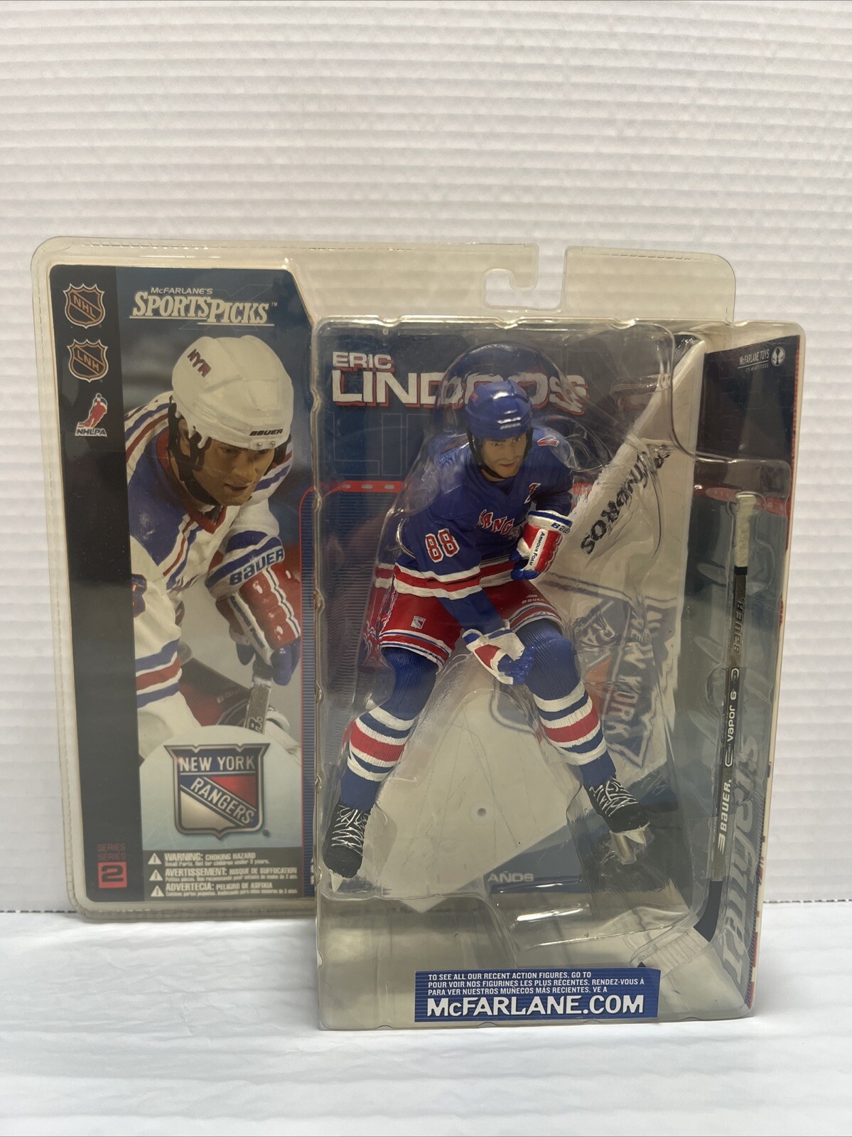 Eric Lindros New York Rangers NHL Series 2  McFarLane Figure Blue Jersey Variant