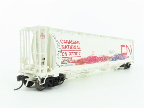 HO Pacific Western H1111 CN Canadian National 4-Bay Hopper #377812 w/ Graffiti - Picture 6 of 13
