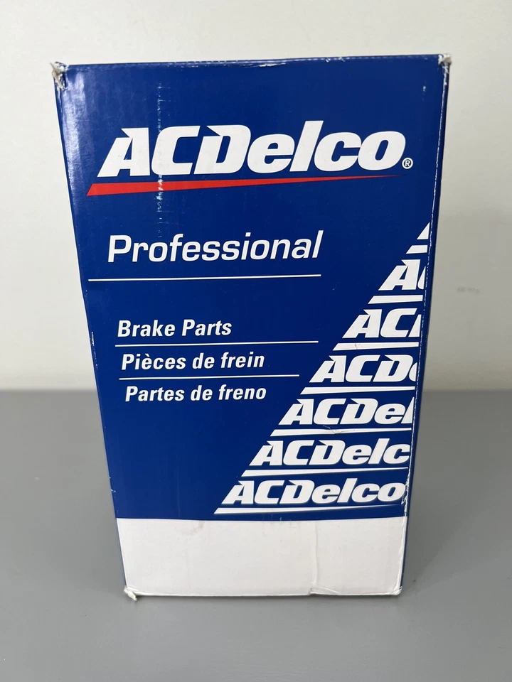 Cilindro maestro de freno dorado ACDelco 18M391223 para Mitsubishi Lancer 2008-2013 Foto 4 de 4