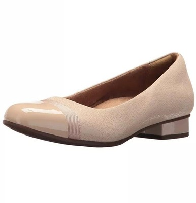 clarks nude shoes