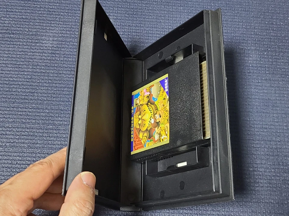 Samsung Gamboy Super Wonder Boy SEGA Retro Game Korean Version for SMS Console - Image 4 of 4