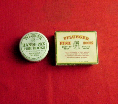Vtg. Pflueger Sproat Fish Hooks 3521 Br. 100 Ct. & Hande-Pak Fish Hooks Tin 4005