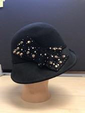 Vintage Something Special Black Felted Wool Classic Bejeweled Cloche Women  s Hat
