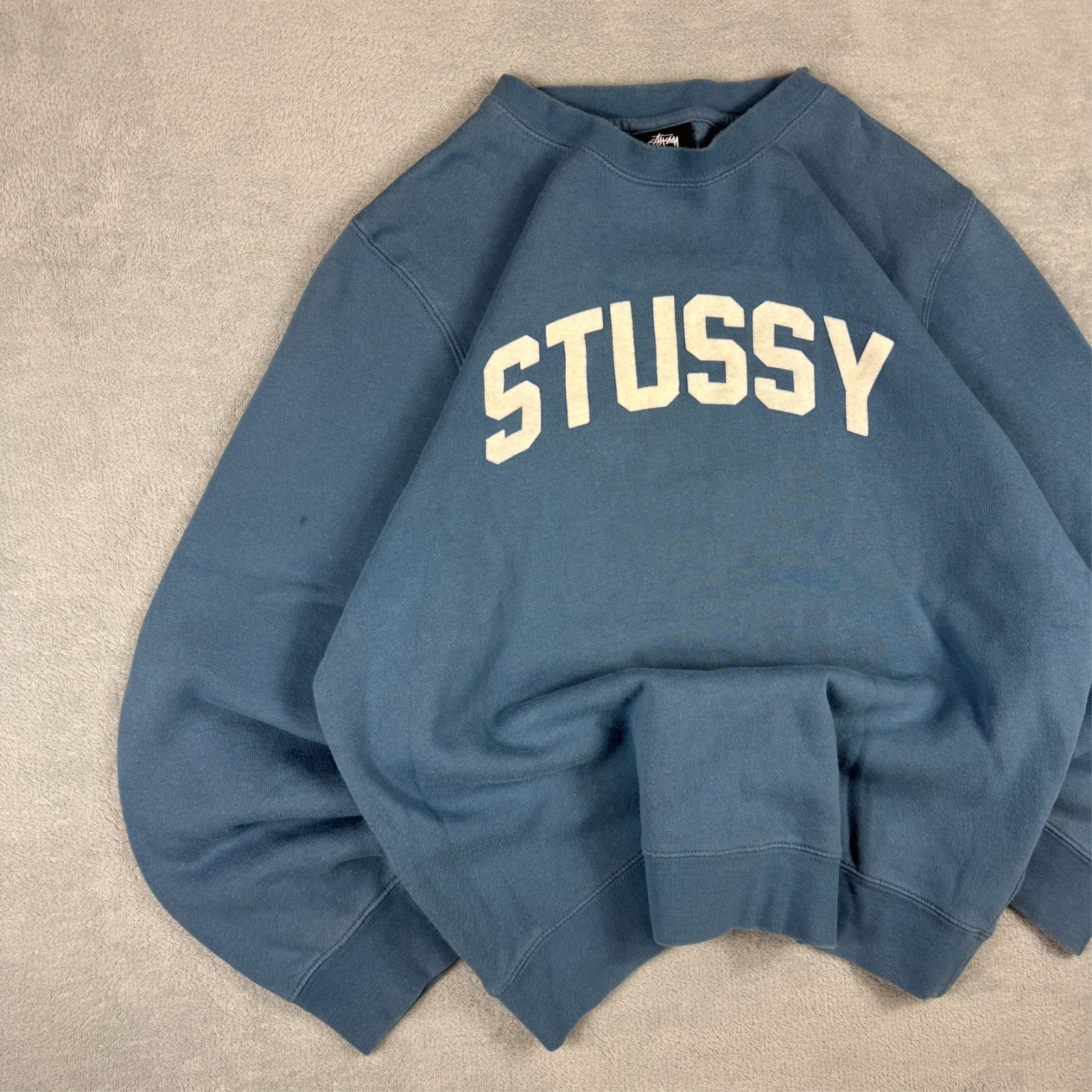 Vintage Stussy 2000's Y2K Blue Spellout Collegiate Sz Medium Pullover Sweatshirt image 2