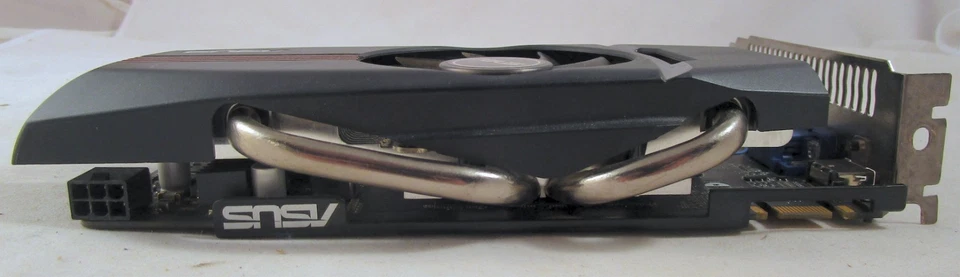 ASUS NVIDIA GeForce GTX 550 Ti DirectCU TOP Graphics Card - Image 4 of 4