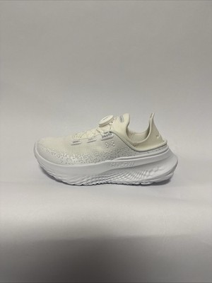 Under Armour SlipSpeed Mega Ripstop White Unisex Shoes Size 3.5 Man/5 Women New