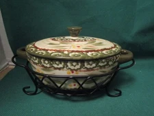 9 Oz Individual Oval Casserole & Lid W/Metal Stand Old World Green