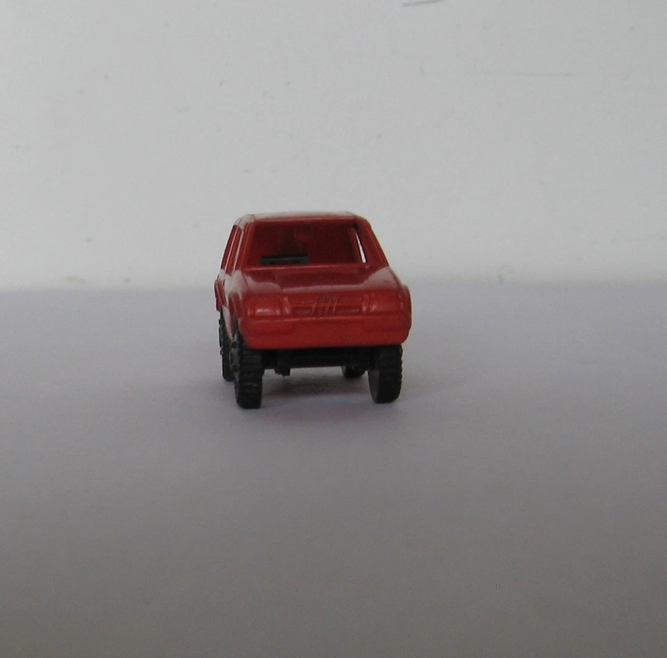 Plastic car NIVA Soviet vintage. USSR 1980 - Image 4 of 4