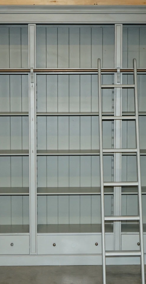 LIBRERÍA BIBLIOTECA PINTADA PAÍS FRANCÉS TOTALMENTE DESMONTABLE CON ESCALERA Y RIEL Foto 4 de 4