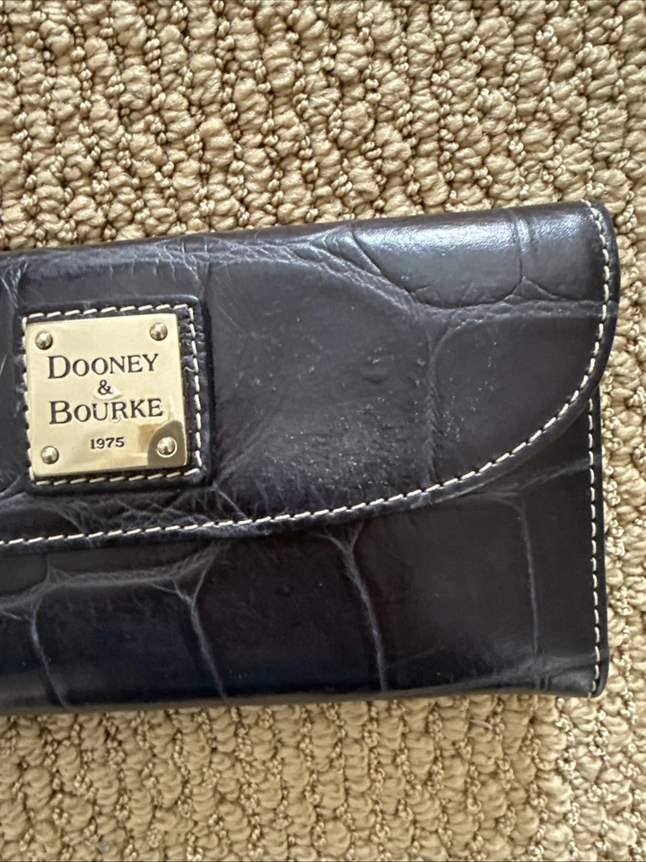 Dooney & Bourke Black Leather Crocodile Embossed Credit Card Trifold Wallet - Image 2 of 4