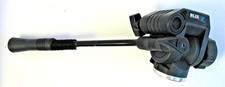 Slik 3-Way Robust Pan/Tilt Tripod Head model 4523-1 allows independent control