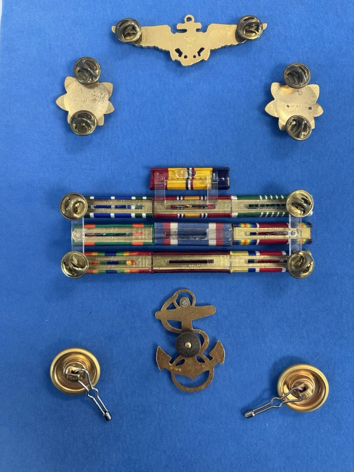 Lote de 7 botones de barra de cinta de colección de oficiales de aviador de la Marina de los Estados Unidos y más Foto 2 de 2