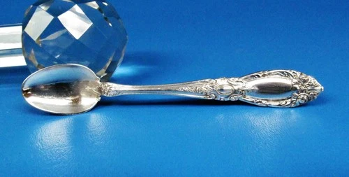 King Richard by Towle Sterling Silver Infant Feeding Spoon. 5"