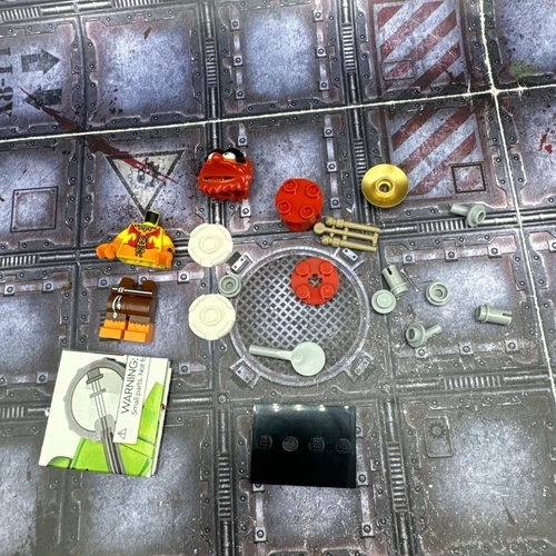 LEGO Muppet Minifigures Minifigs Animal In Hand