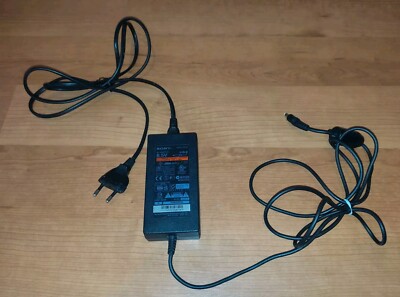 Original PS2 Playstation 2 Slim Netzteil AC Adaptor SCPH 70100 8,5V + Stromkabel