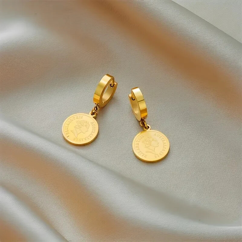 18K Gold Filled Round Coin Earrings With Engraved Queens Head Hoop