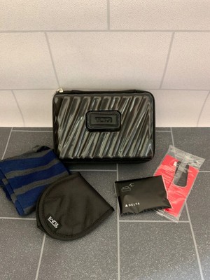 delta first class checked bolsas