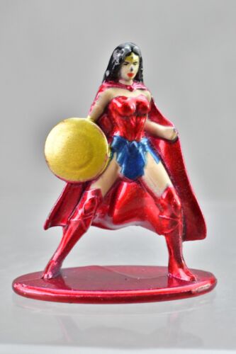 DC Comics Nano Metalfigs Wonder Woman Diecast Mini Jada #3 - Picture 1 of 3
