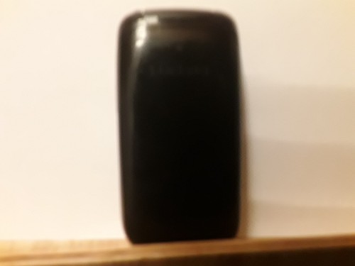 Handy Samsung GT E1150i rot (Ohne Simlock) Klapphandy - Bild 3 von 3