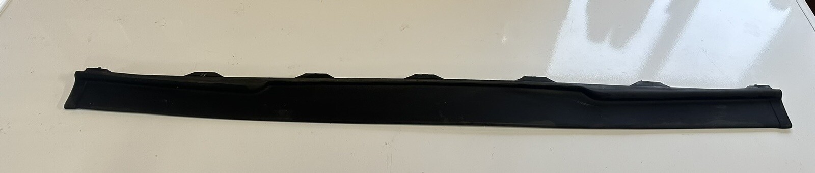 72-89 Mercedes R107 450SLC 380SL 560SL Rear Bumper Rubber Filler Trim ...