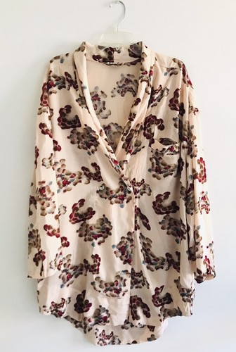 Top floral Free People íntimamente doble pecho para mujer talla M beige cuello en V