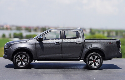 1/18 いすゞ　　D-マックス 1/18 Scale ISUZU D-MAX Pickup 2023 Orange Diecast Car Model Toy