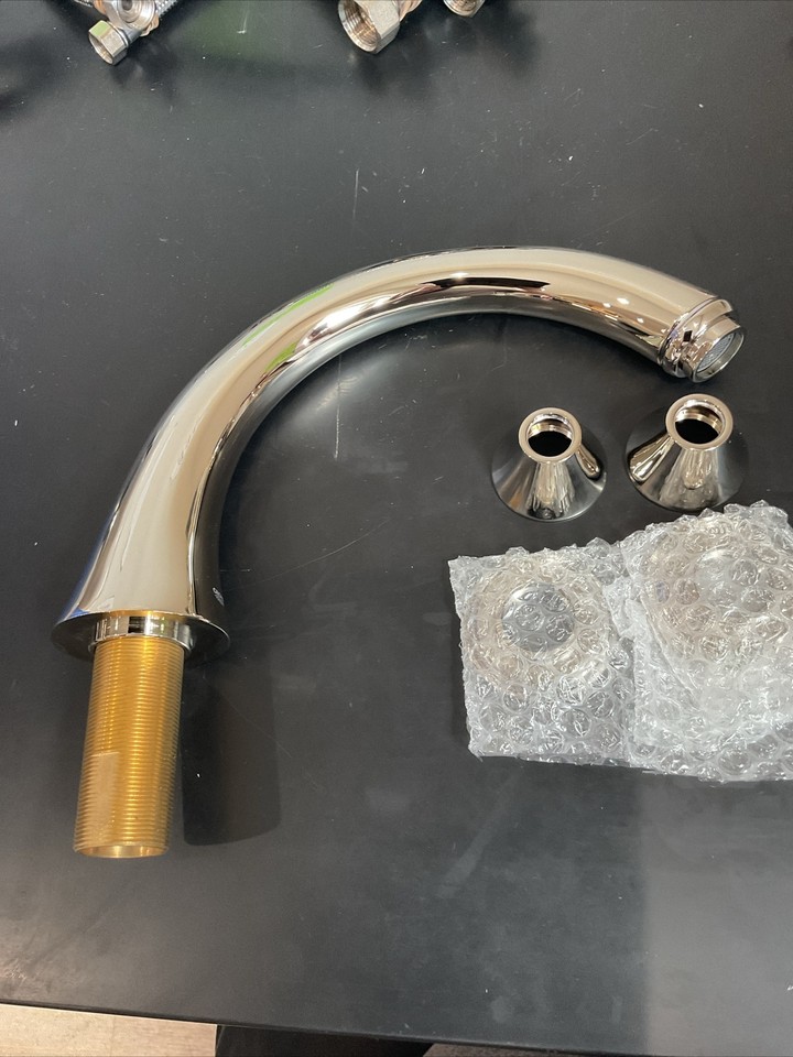 Grohe Geneva Roman Tub Filler w/Personal HandshowerPolished Nickel