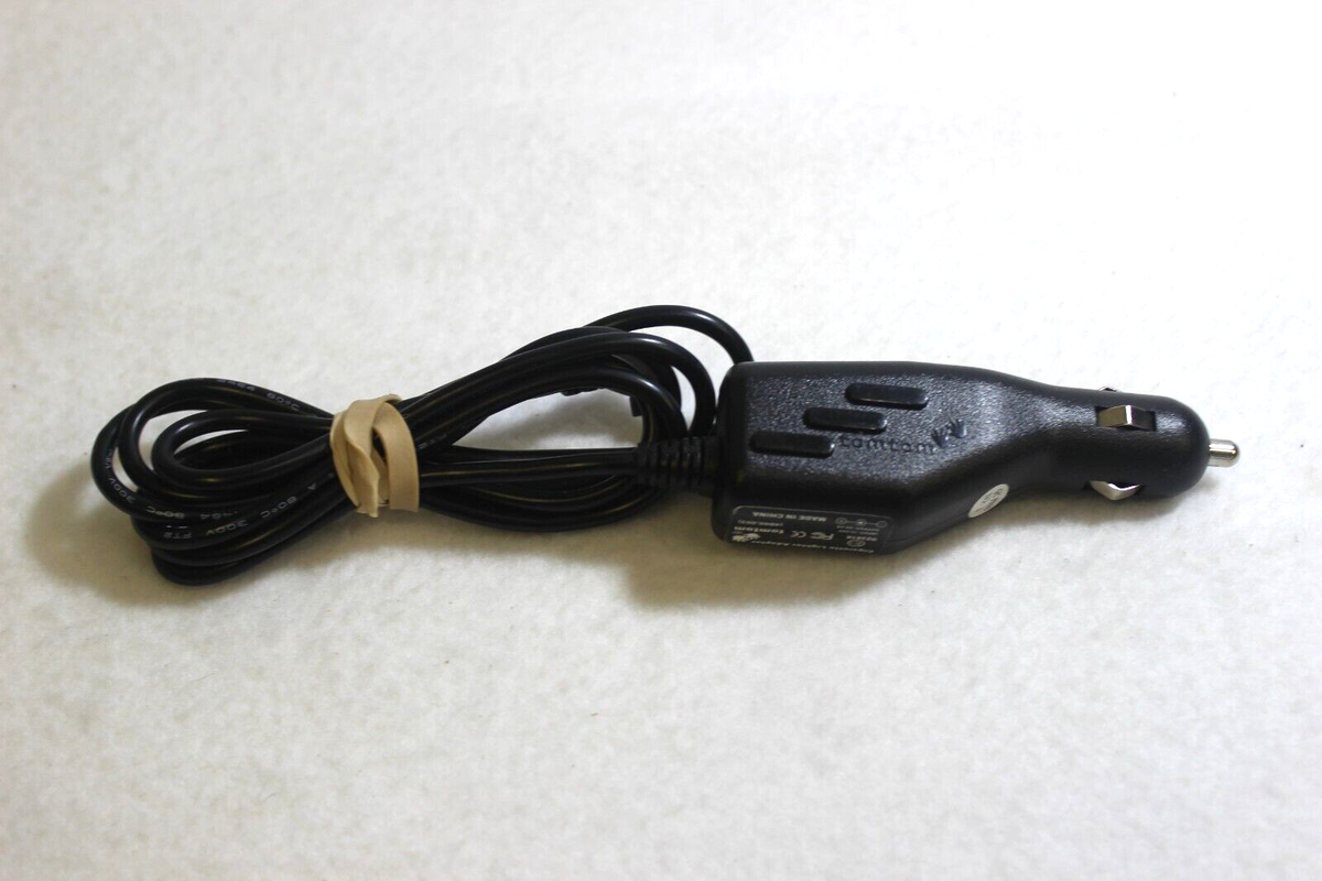 TomTom Cigarette Lighter Adapter Car Charger 4mm/2mm 5v-2A 5-volt/2-amp