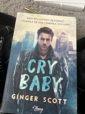 Cry baby Ginger Scott (Polnisches Buch) Polska książka  