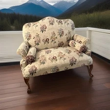 RARE FIND! Vintage Chippendale Botanical Print Upholstered Settee & Accents