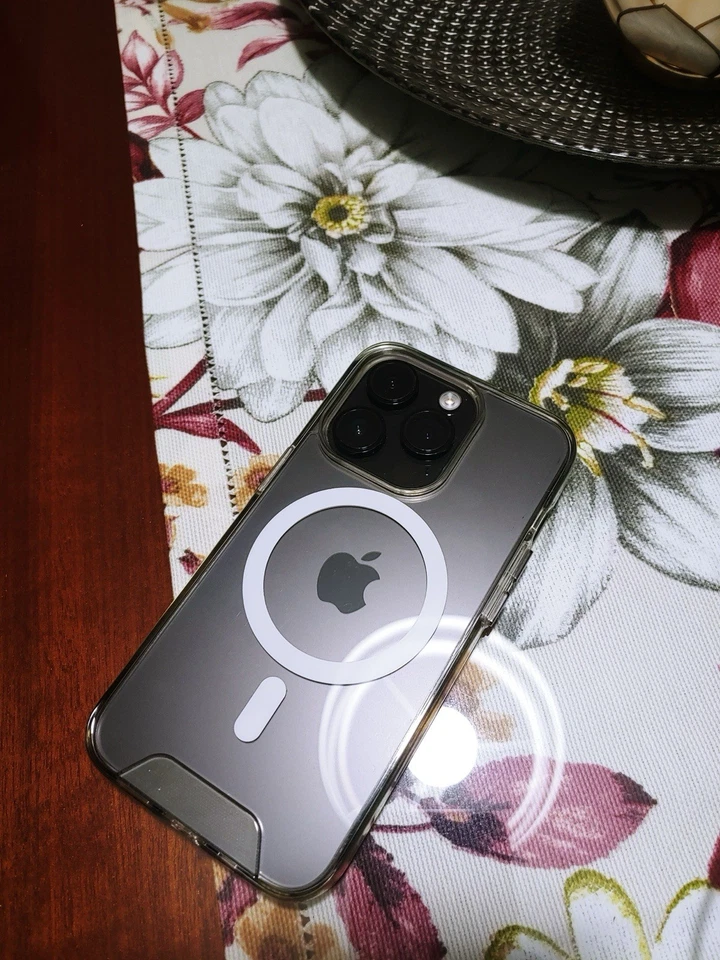 Apple iPhone 14 Pro · 128GB, foto 1 de 3