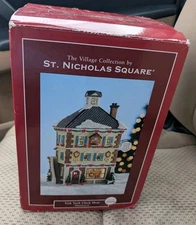 St. Nicholas Square Village Collection Tick Tock Clock Shop 2009 - New Unused 