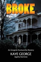 Broke Kaye George Taschenbuch An Imogene Duckworthy Mystery Englisch 2024