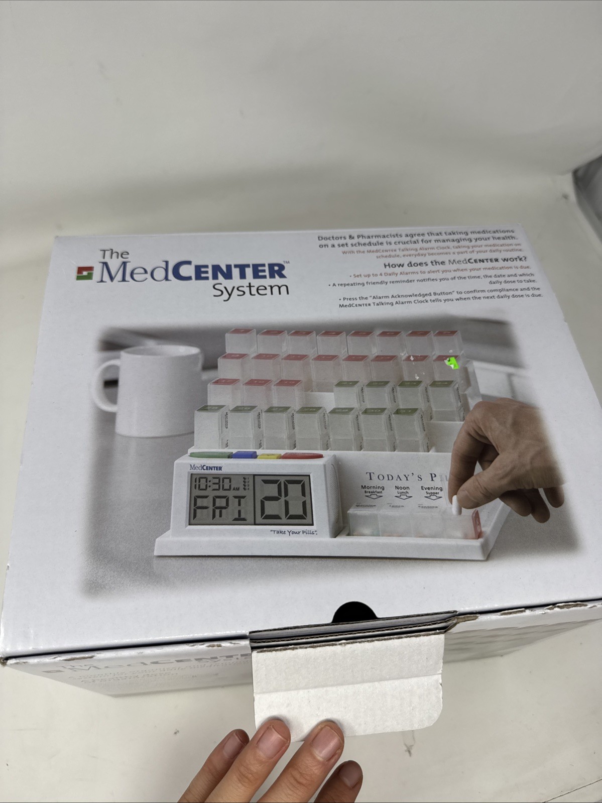 MedCenter System 31 Day Pill Dispenser Organizer w/Alarm Reminder NEW