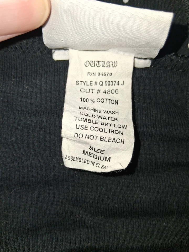 Brand: OUTLAW Women's Hoodie V-neckline Long-Sleeve Lightweight Top Medium - Image 3 of 4