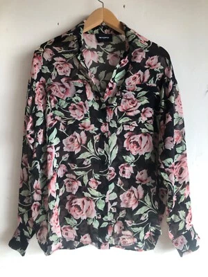 THE KOOPLES Taille 2 Chemisier Mousseline de Soie Roses fond noir NEUF - Photo 1/4