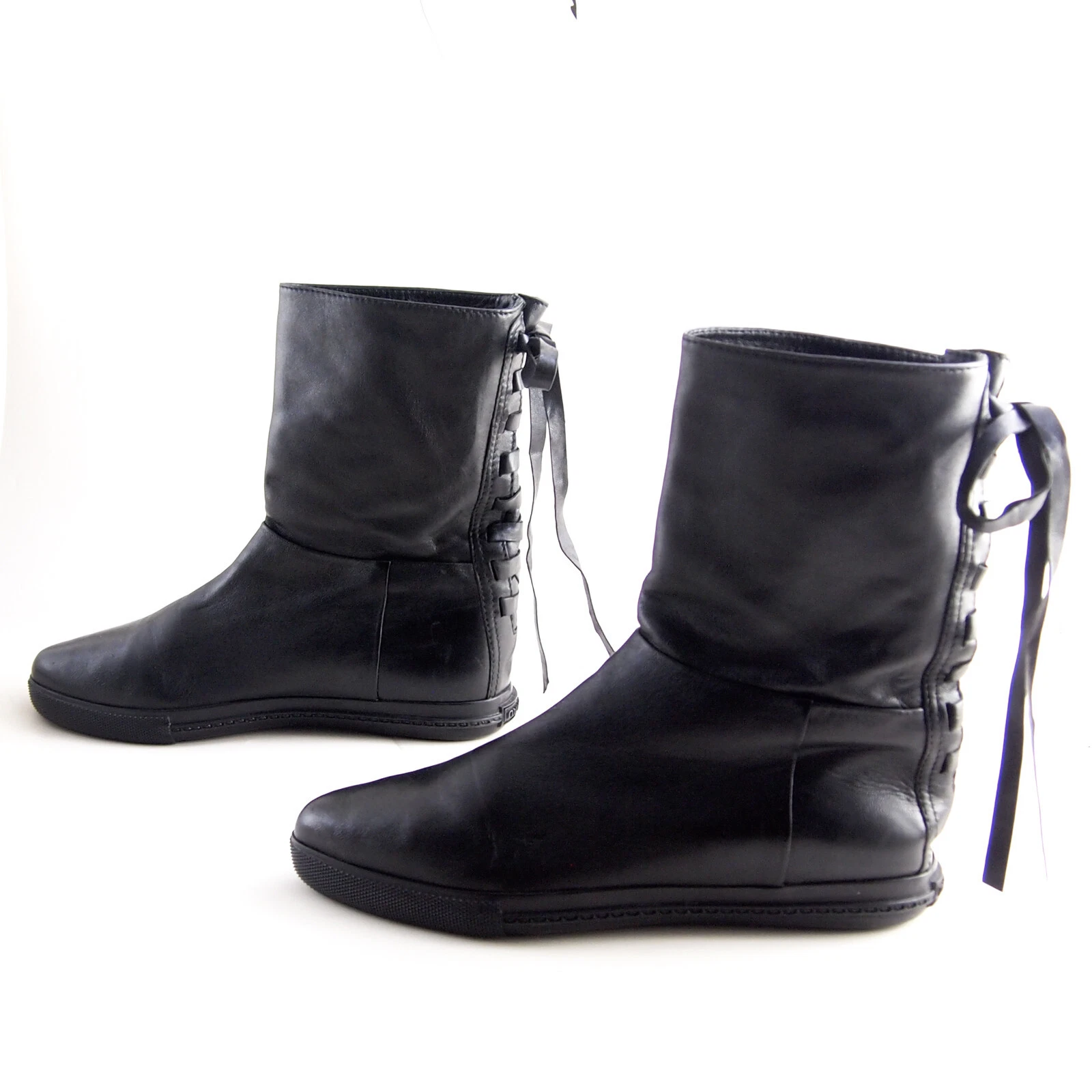 Stivaletti Miu Miu 5U9265 in pelle nera da donna taglia EU 37 US 7